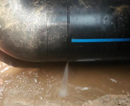 宛城楼顶渗水维修公司为大家分享下宛城卫生间漏水维修修补技术!